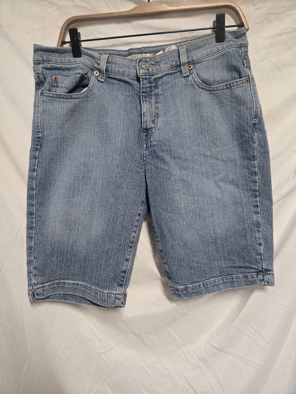 Womens 515 Levi's Light Blue Denim  Shorts